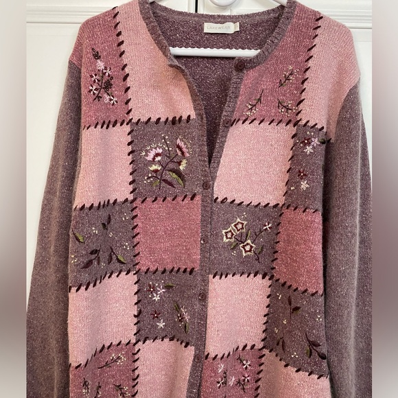 Lake Wear Silk Angora Women’s Size Large Cardigan Pink Purple Embroidered - Picture 2 of 10